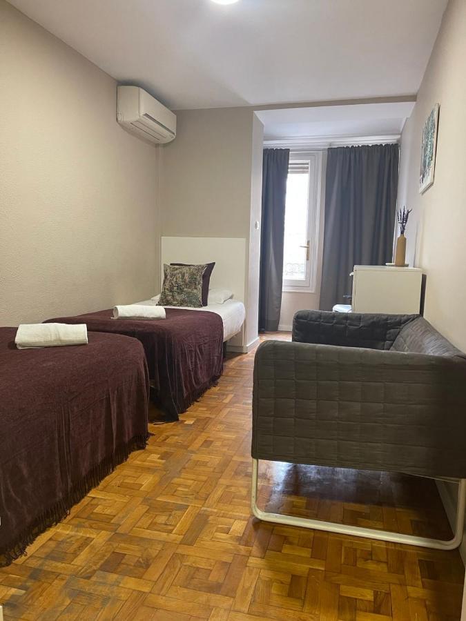 Somnio Hostels Barcelona Eksteriør bilde