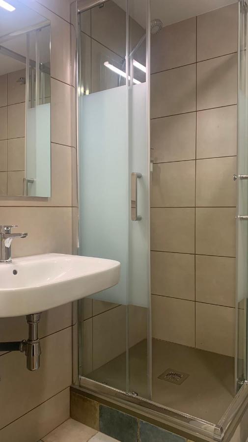 Somnio Hostels Barcelona Eksteriør bilde