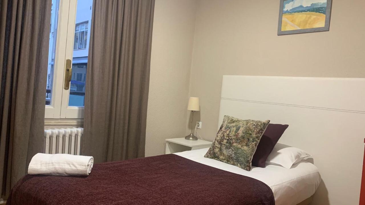 Somnio Hostels Barcelona Eksteriør bilde