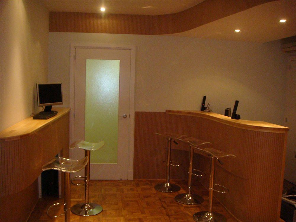Somnio Hostels Barcelona Eksteriør bilde