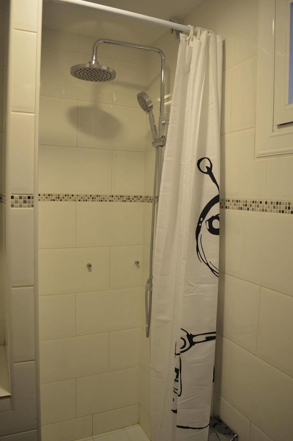 Somnio Hostels Barcelona Eksteriør bilde