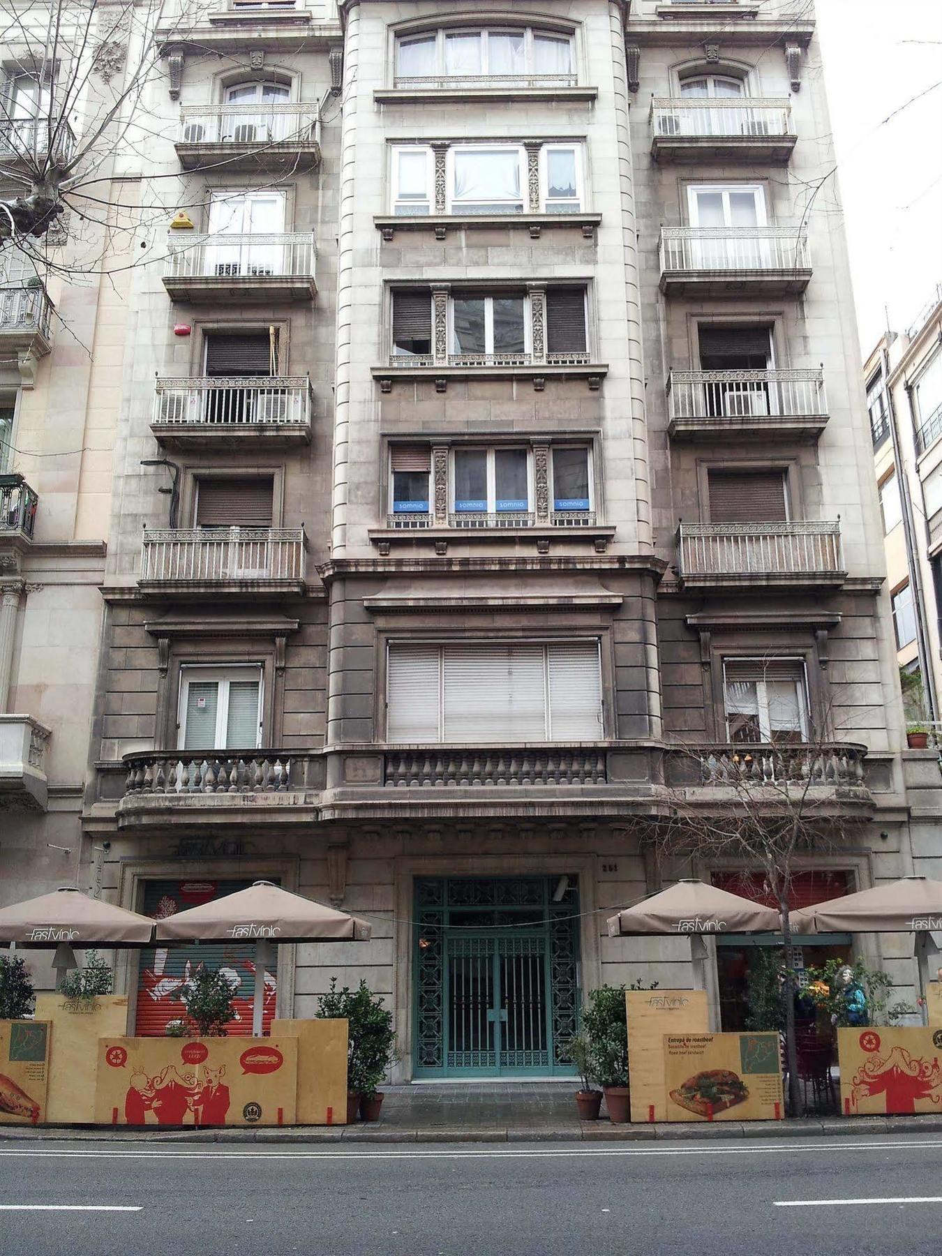 Somnio Hostels Barcelona Eksteriør bilde