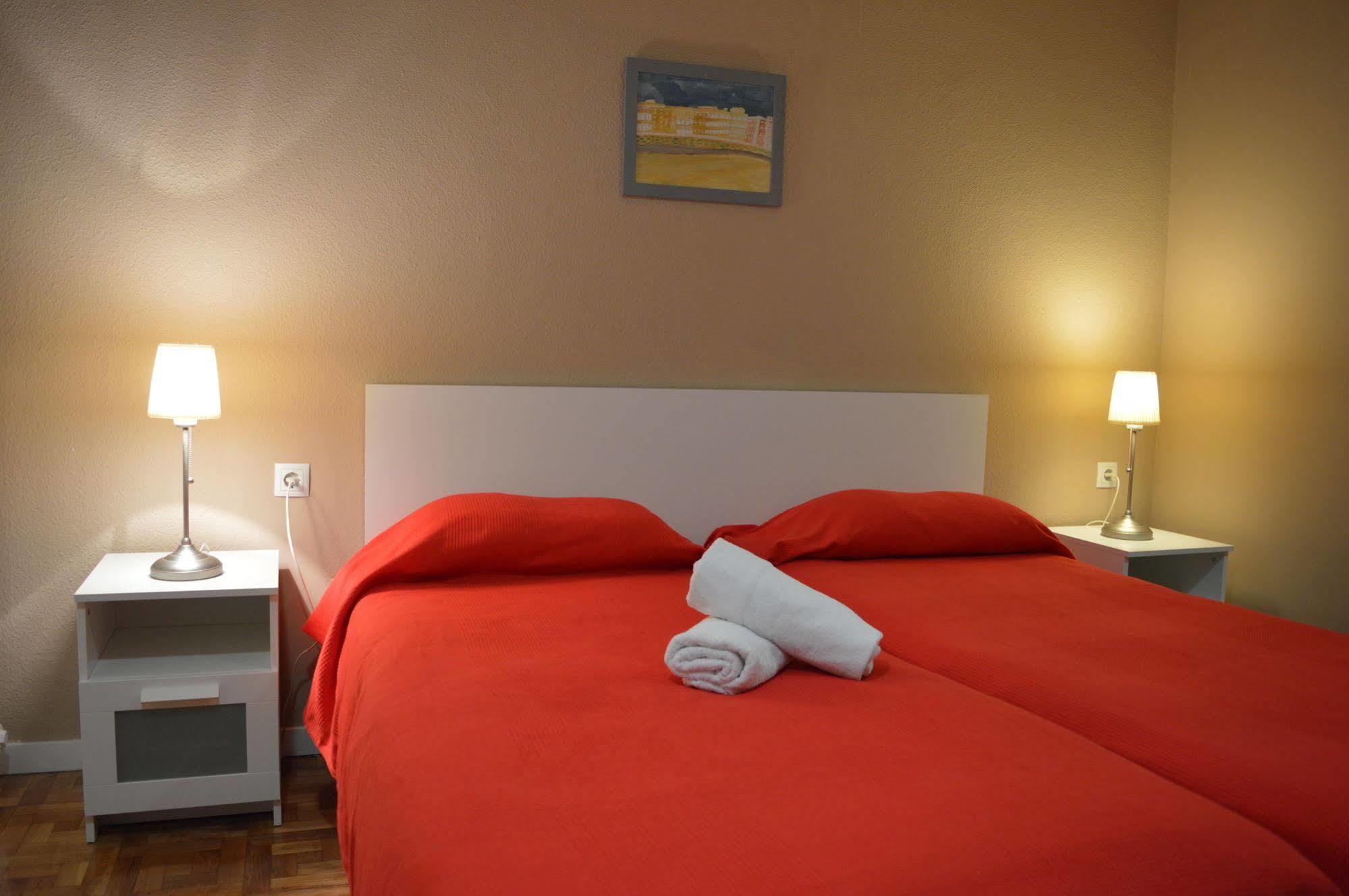Somnio Hostels Barcelona Eksteriør bilde